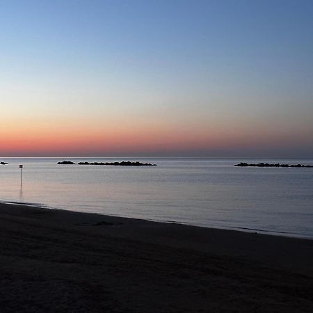Le Ortensie In Centro E Vicino Al Mare Pescara Ngoại thất bức ảnh