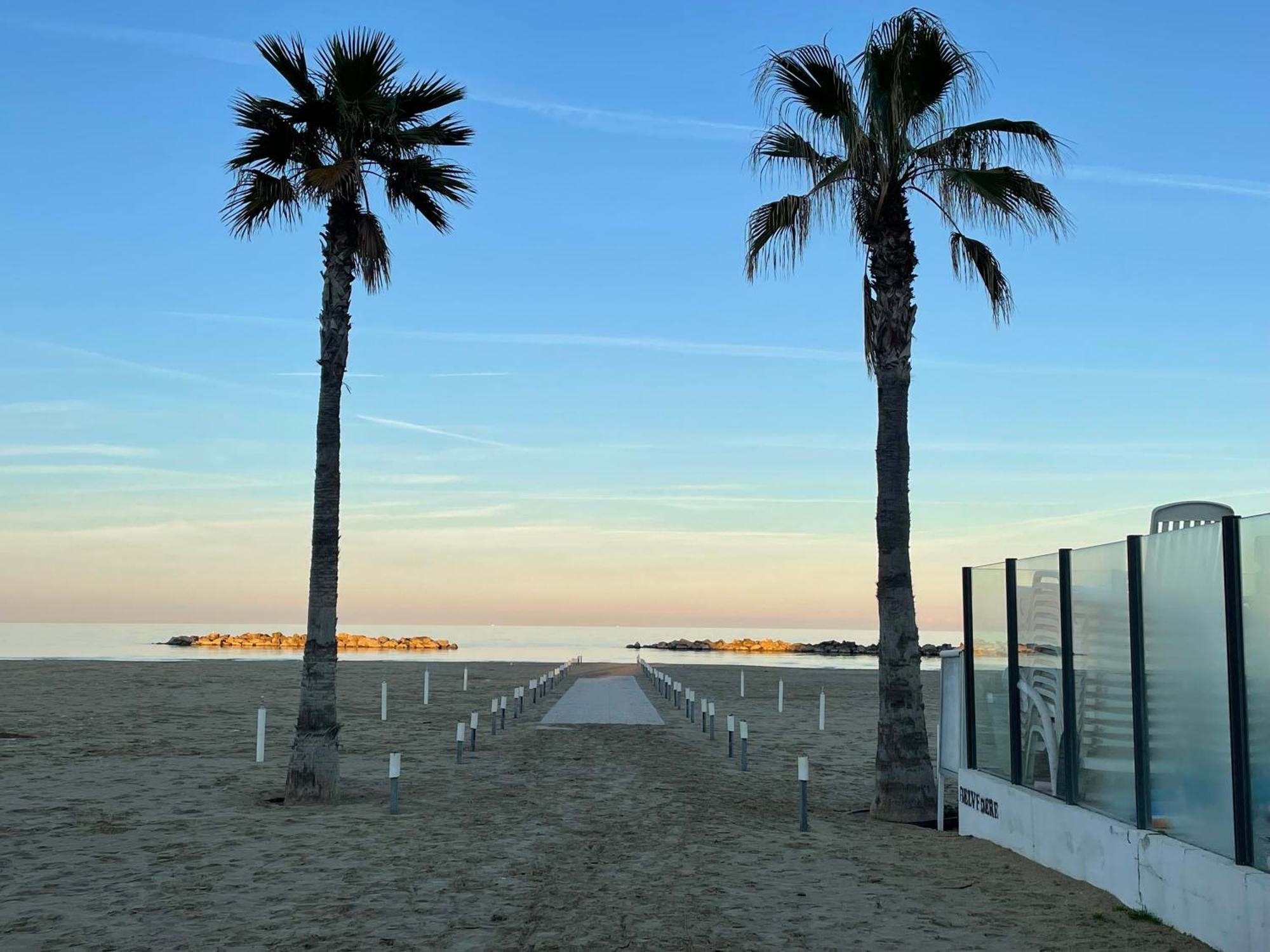 Le Ortensie In Centro E Vicino Al Mare Pescara Ngoại thất bức ảnh
